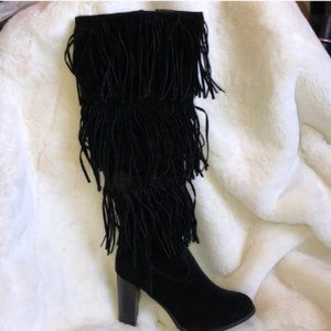 3 Layer Fringe Boots Size 7.5.